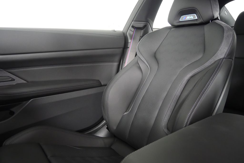 Thumbnail: 2026 BMW M4 - 27