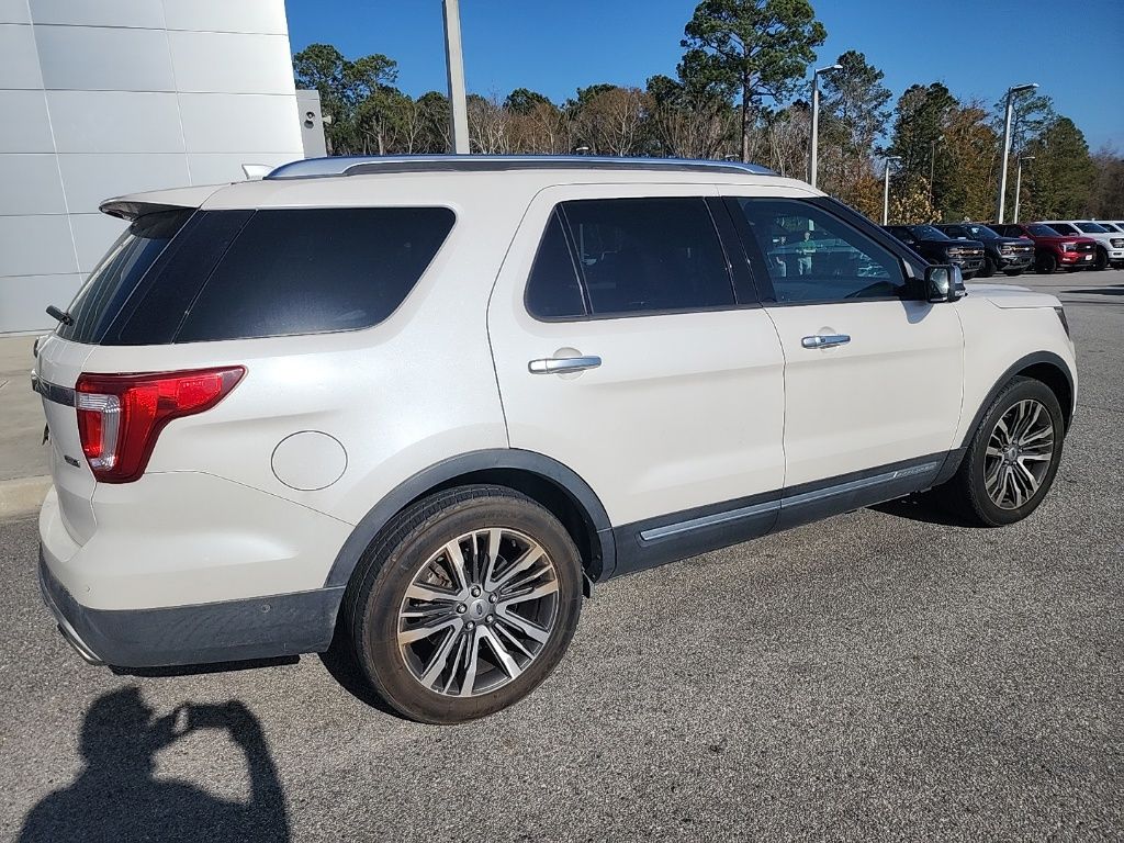 2017 Ford Explorer Platinum