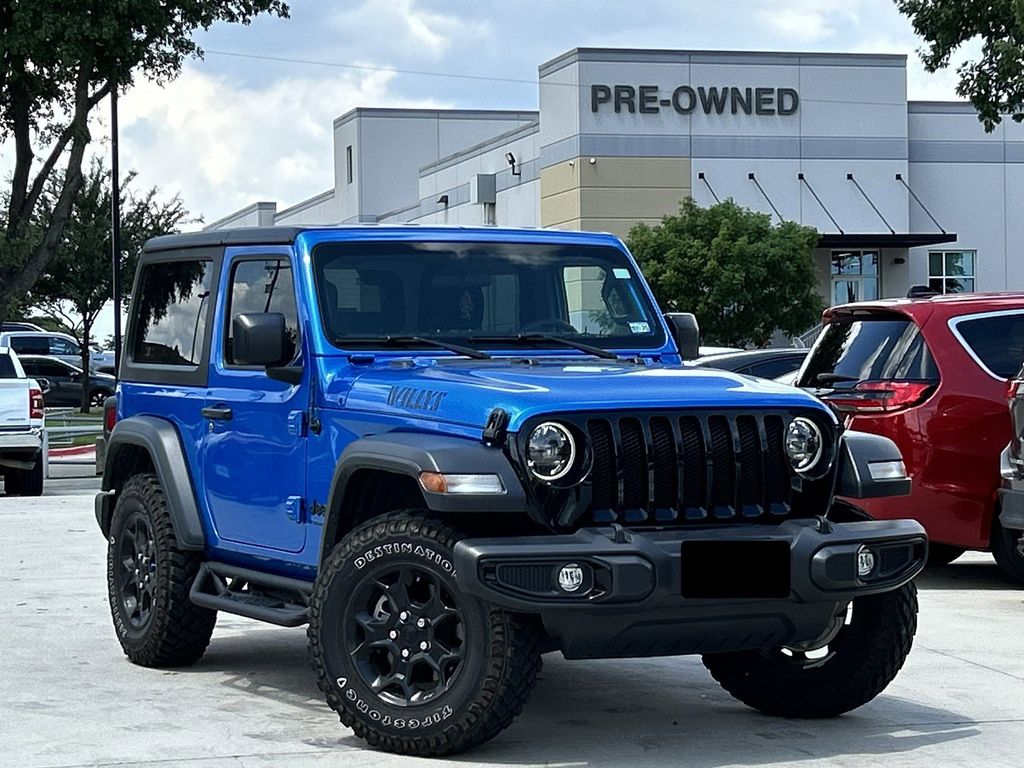 View vehicle photo 2