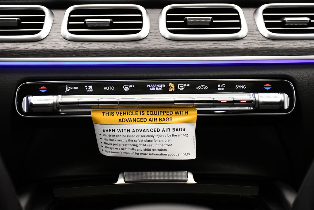 Thumbnail: 2026 Mercedes-Benz GLE - 29