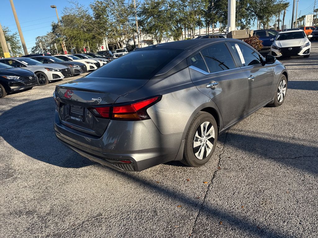 Used 2025 Nissan Altima 2.5 S 4D Sedan
