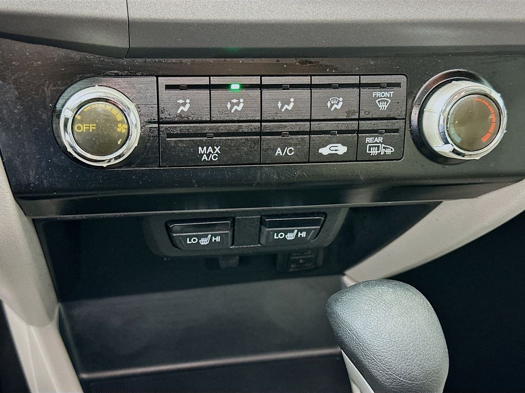 Thumbnail: 2012 Honda Civic - 14