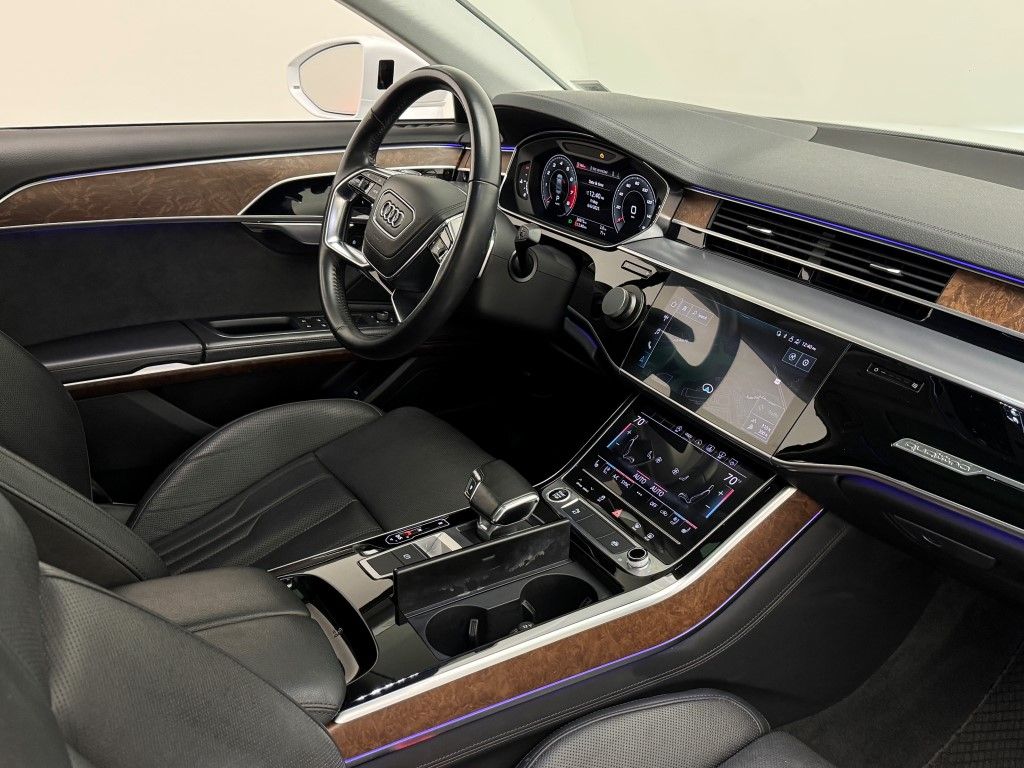 2021 Audi A8 L 18
