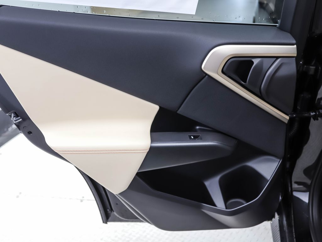 Thumbnail: 2025 BMW X3 - 20