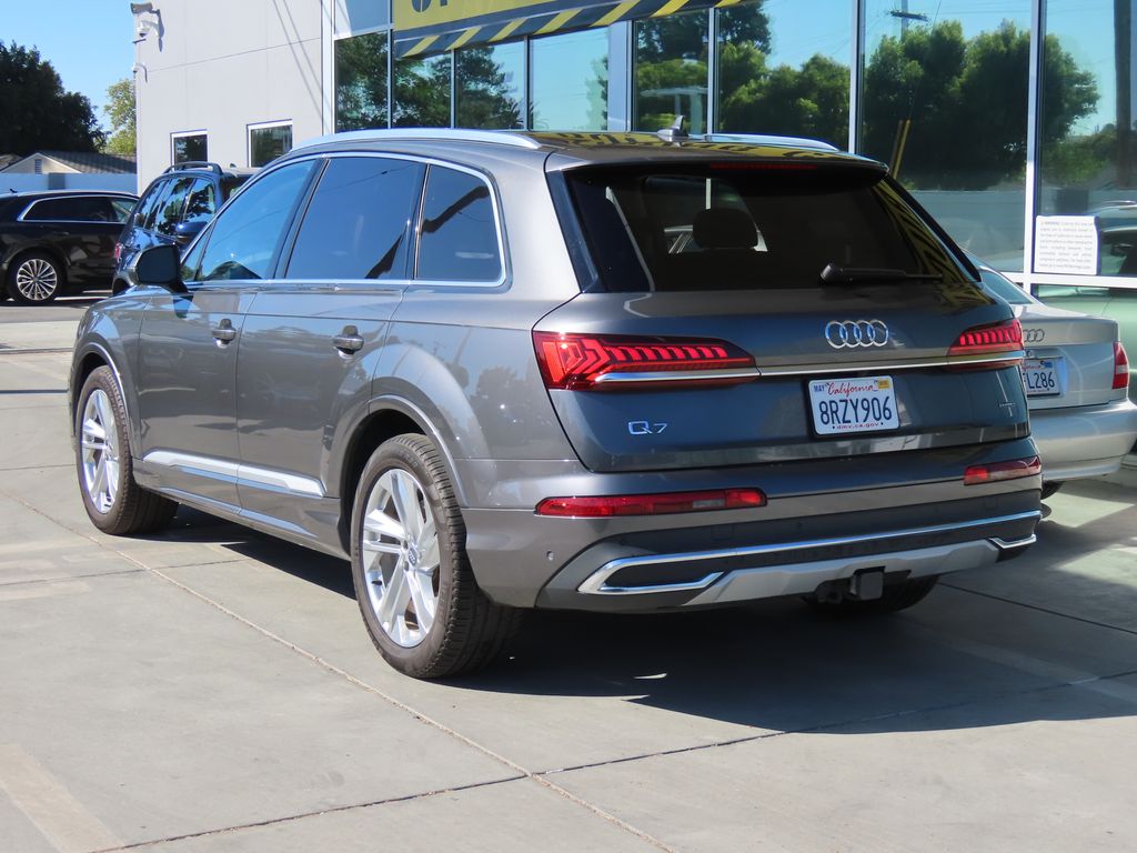 2020 Audi Q7 55 Prestige 3