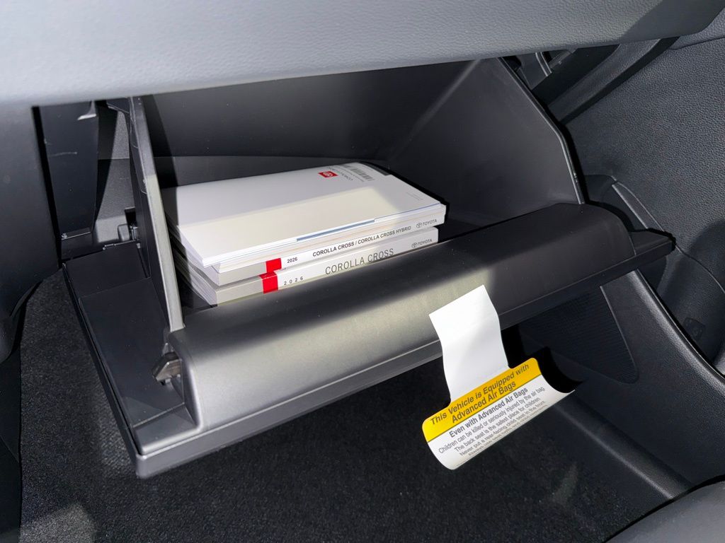 Thumbnail: 2026 Toyota Corolla Cross - 31