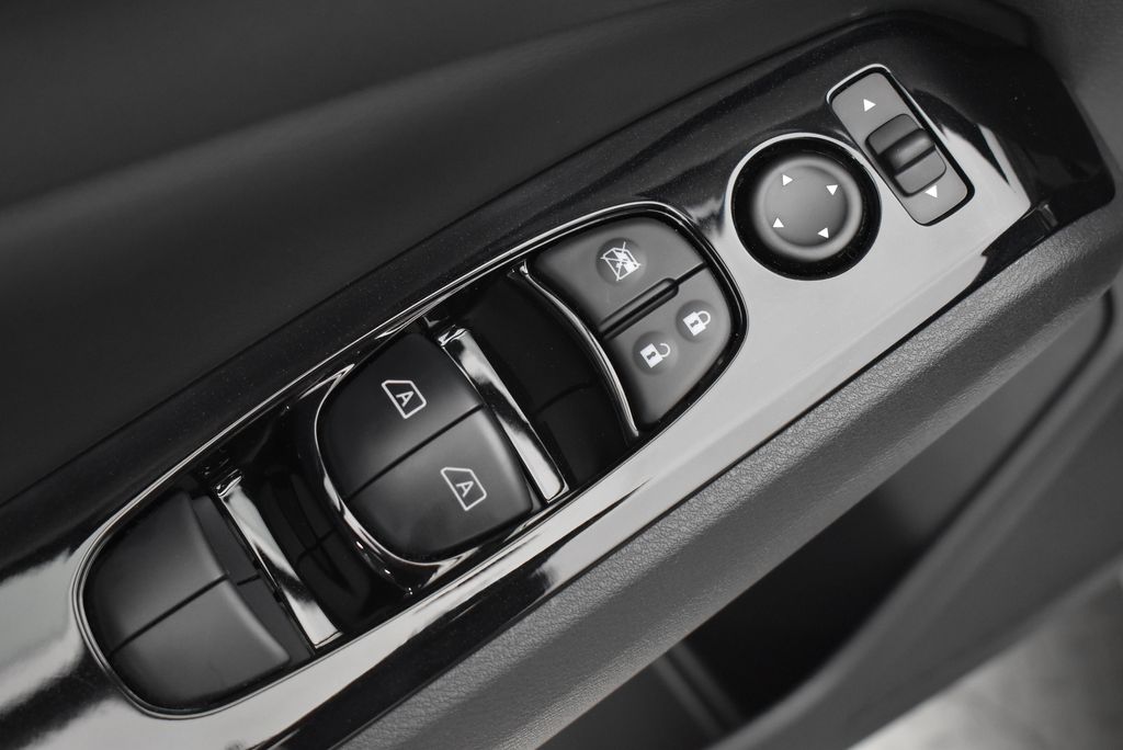 Thumbnail: 2025 Nissan Altima - 13