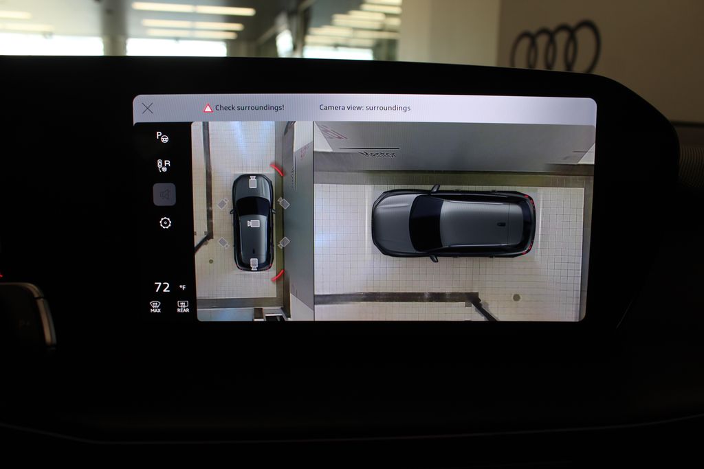 Thumbnail: 2026 Audi Q3 - 22