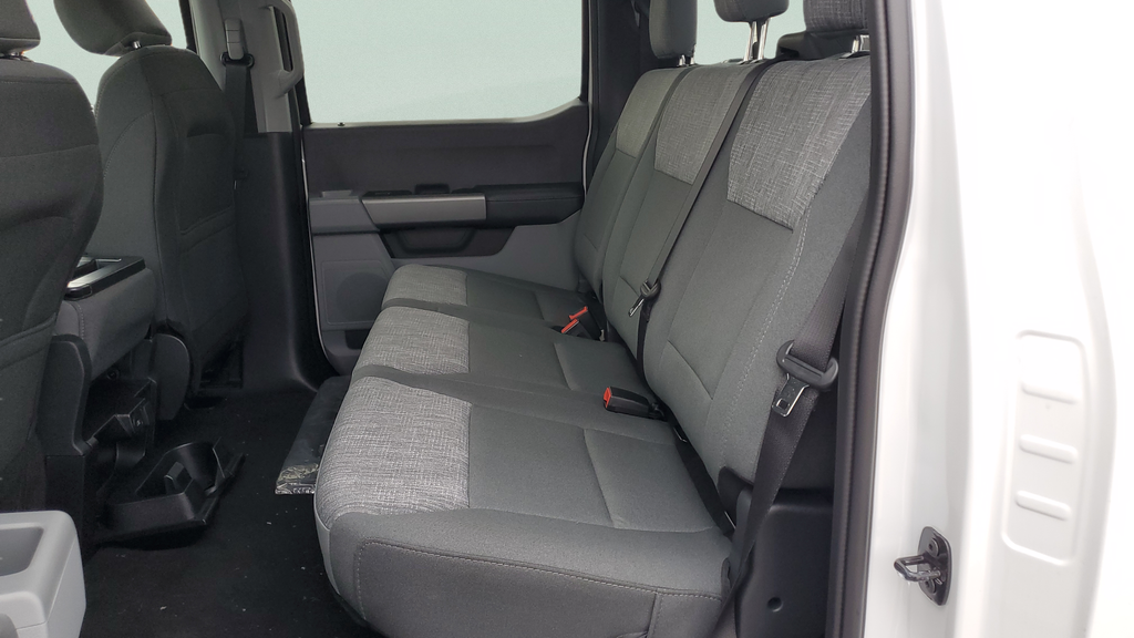 New 2026 White Ford XLT image 32