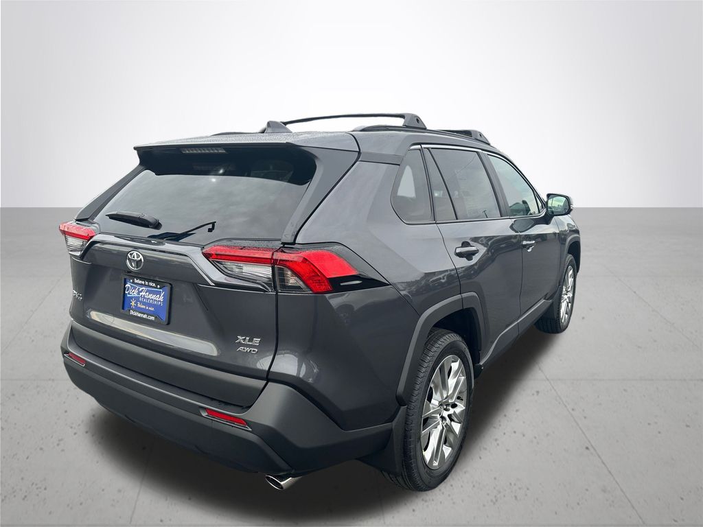 2025 Toyota RAV4 XLE Premium