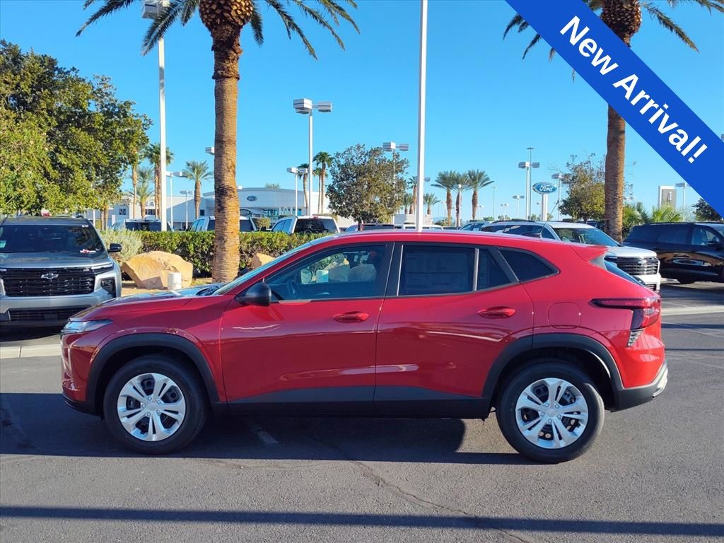 Apex Red 2026 Chevrolet Trax SUV / Crossover Front-Wheel Drive 6-Speed Automatic