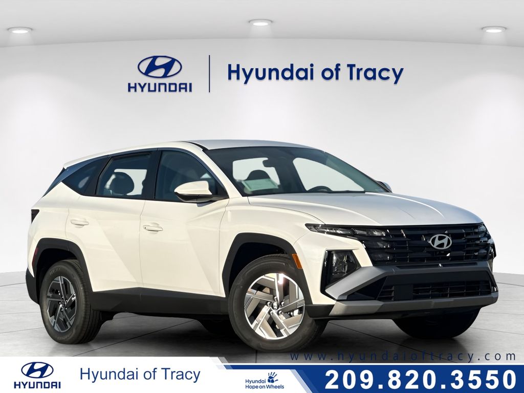 Shimmering Silver 2026 Hyundai Tucson Hybrid SUV / Crossover All-Wheel Drive 6-Speed Automatic