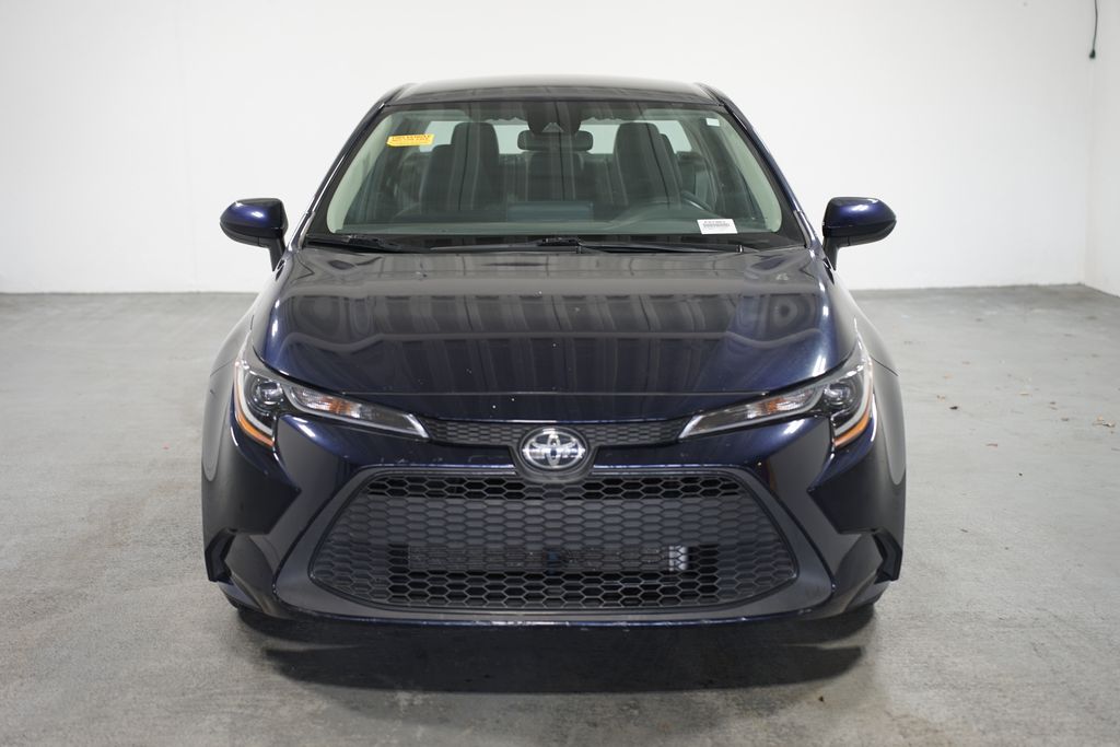 2022 Toyota Corolla LE 2