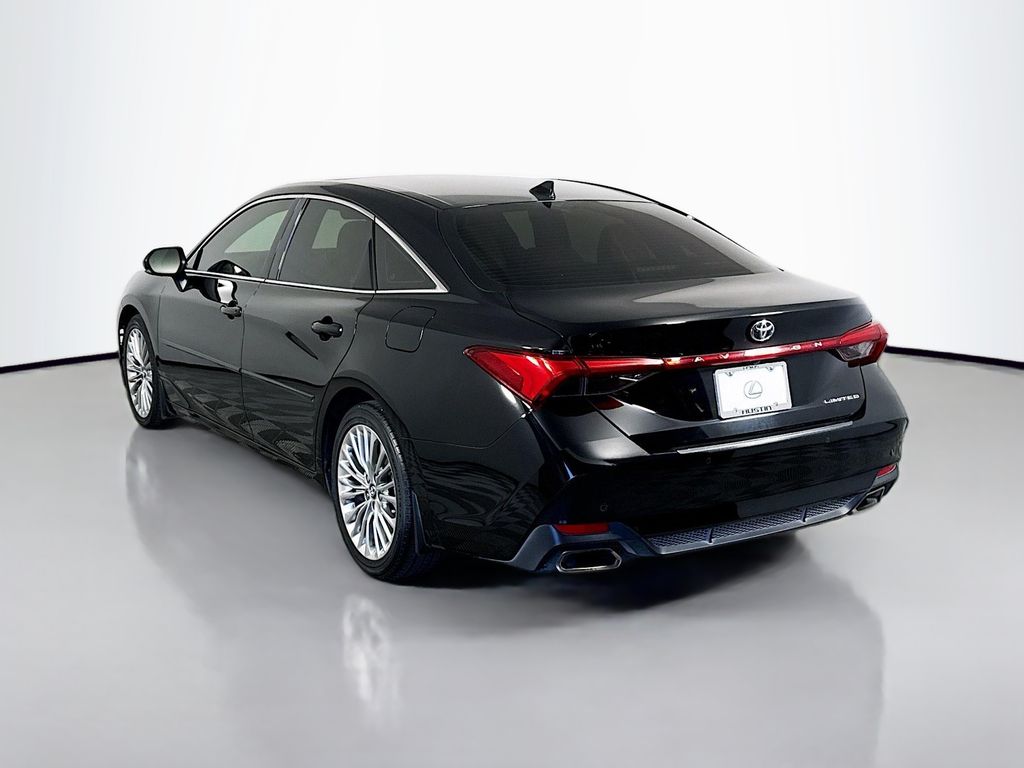 Thumbnail: 2020 Toyota Avalon - 7