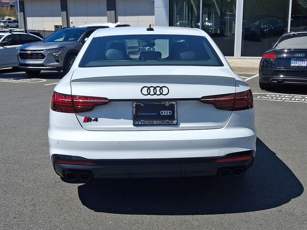 Thumbnail: 2023 Audi S4 - 5