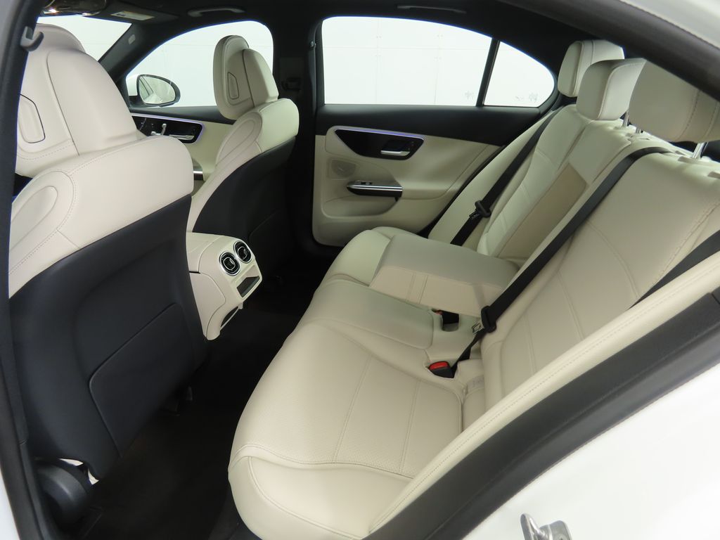 2025 Mercedes-Benz C-Class C 300 21
