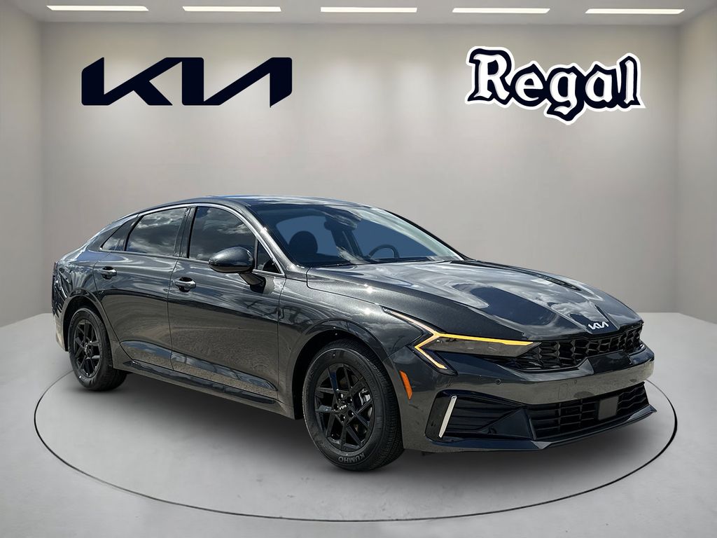Interstellar Gray 2026 Kia K5 Sedan Front-Wheel Drive 8-Speed Automatic