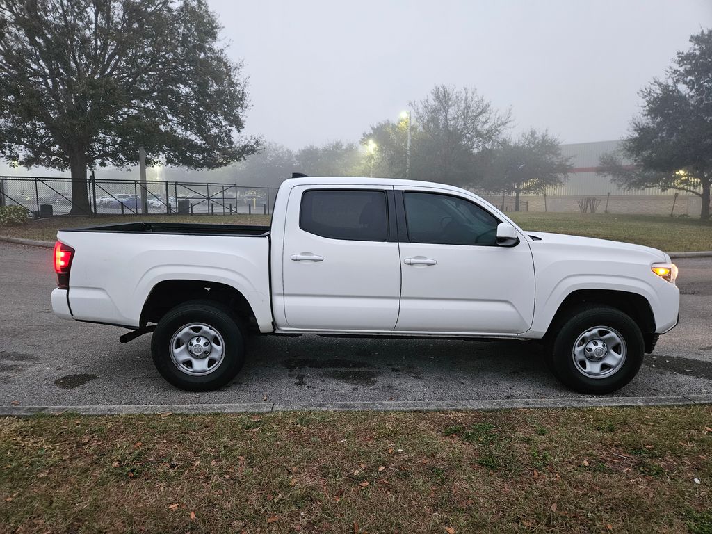 2021 Toyota Tacoma SR 6