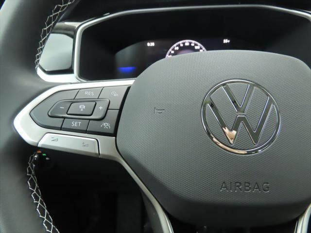 Thumbnail: 2026 Volkswagen Taos - 11