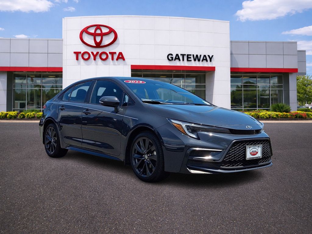 Thumbnail: 2024 Toyota Corolla - 3