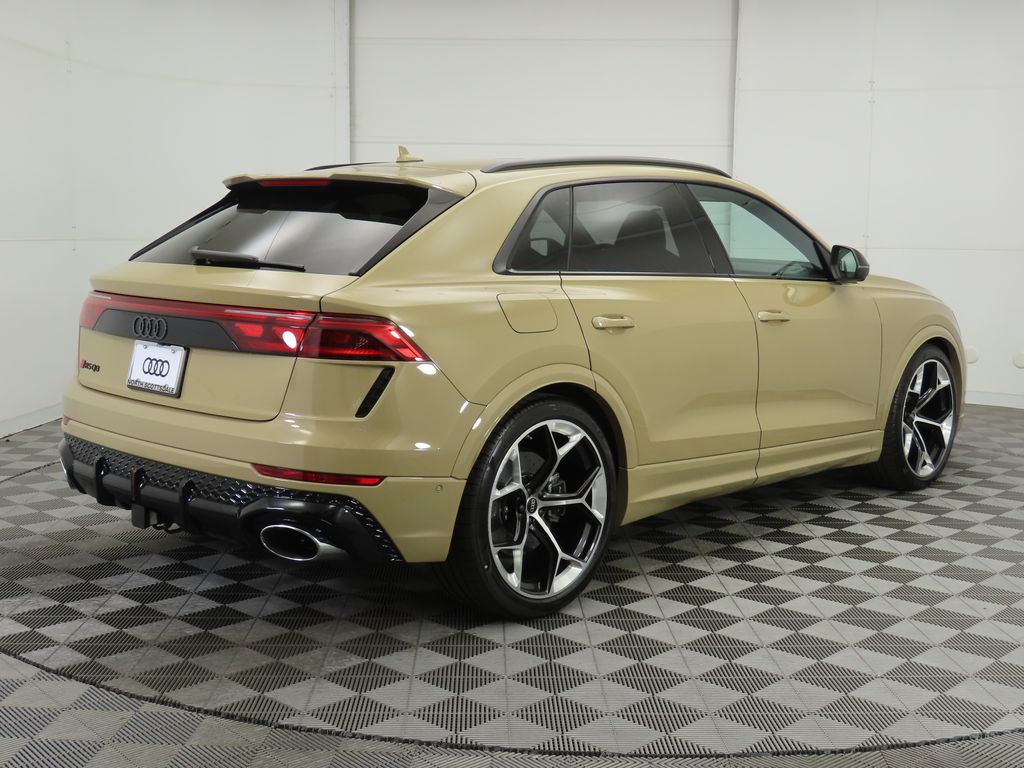 2025 Audi RS Q8 4.0T 5