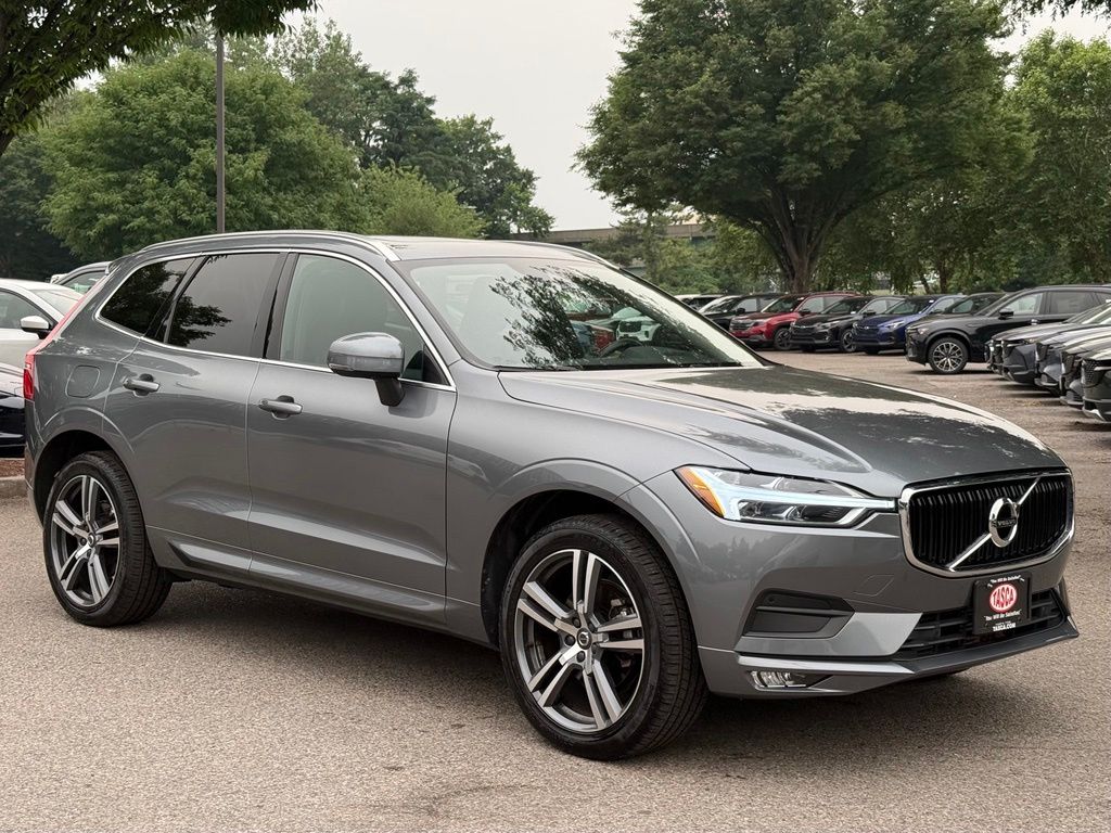 2021 Volvo XC60 T5 Momentum AWD