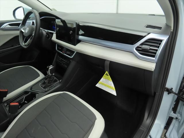 Thumbnail: 2026 Volkswagen Taos - 17