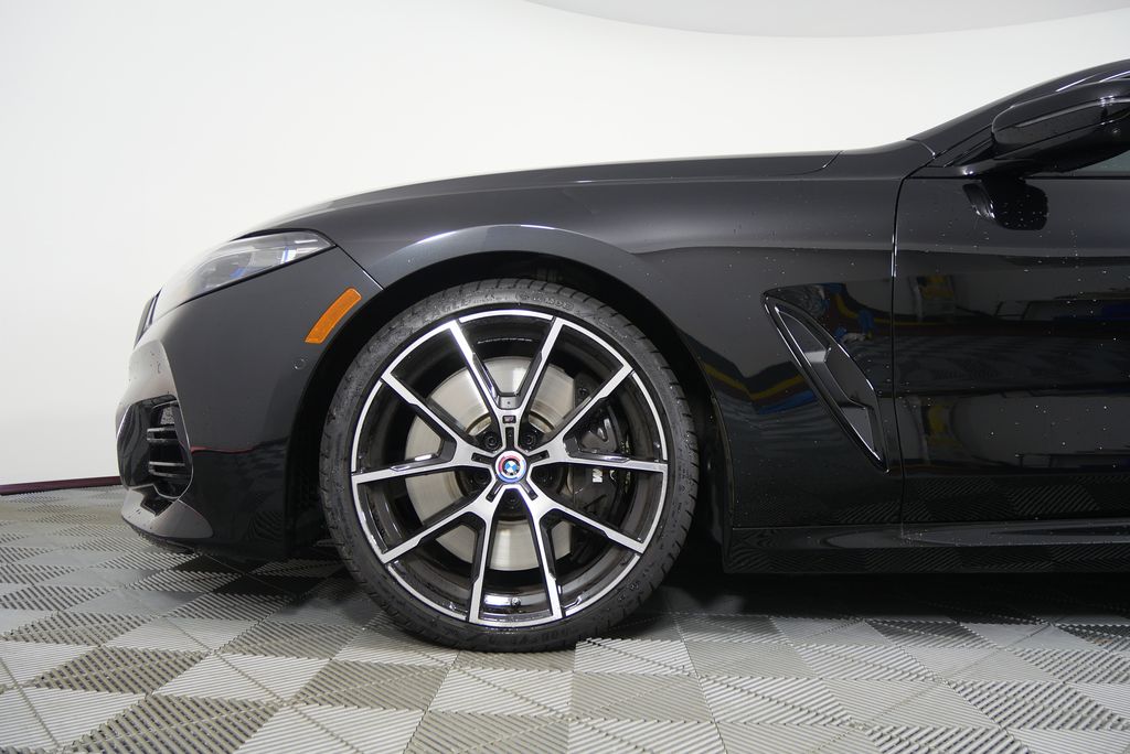 Thumbnail: 2023 BMW 8 Series - 9