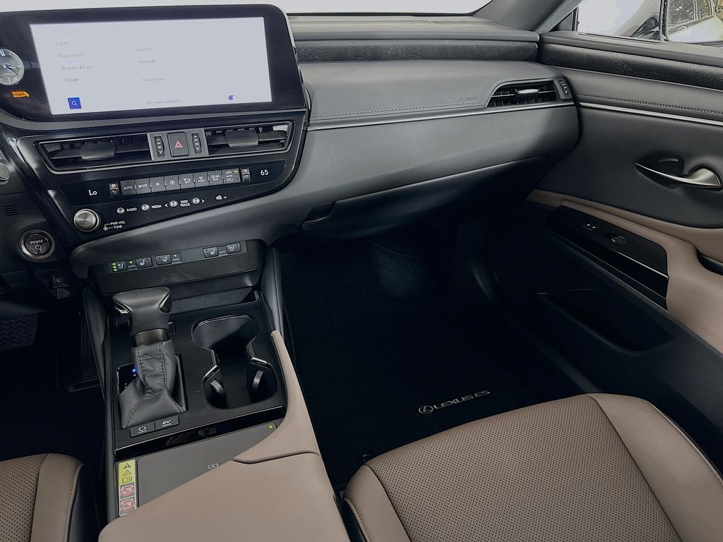 2024 Lexus ES Hybrid 300h 25