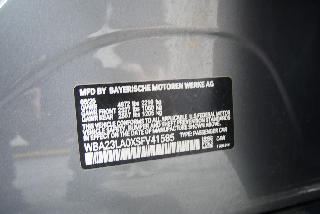 Thumbnail: 2025 BMW 3 Series - 26