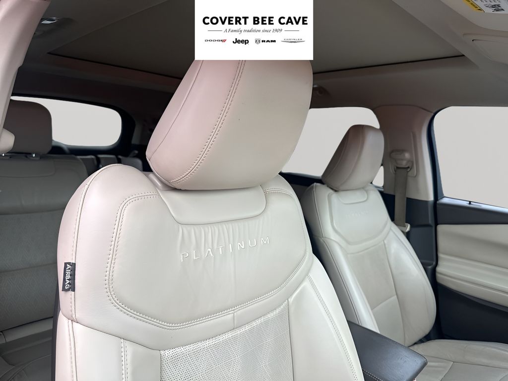 Used Car 2020 Ford Explorer  Platinum For Sale Under $25,000 In Austin, Texas