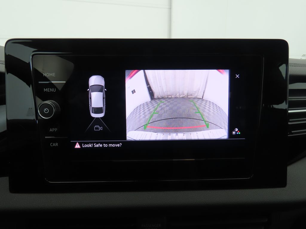 Thumbnail: 2025 Volkswagen Jetta - 15