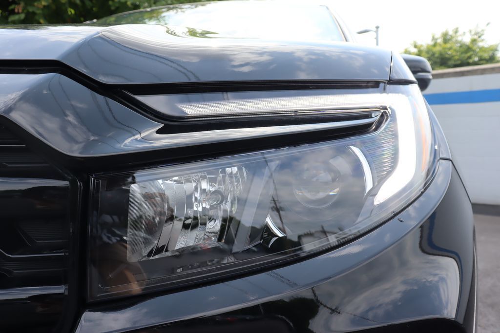 Thumbnail: 2026 Honda Ridgeline - 9