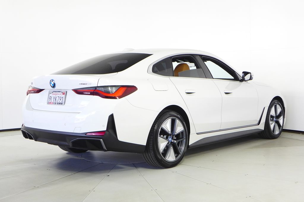 Thumbnail: 2024 BMW i4 - 7