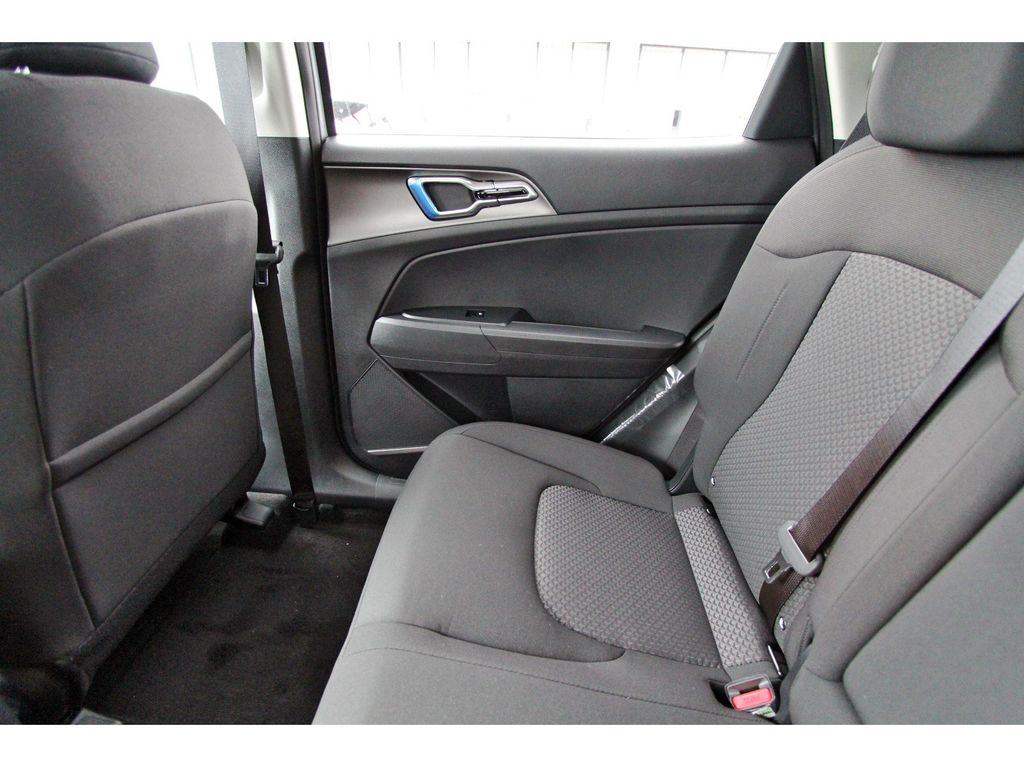 New 2026 Kia Sportage Hybrid SUV