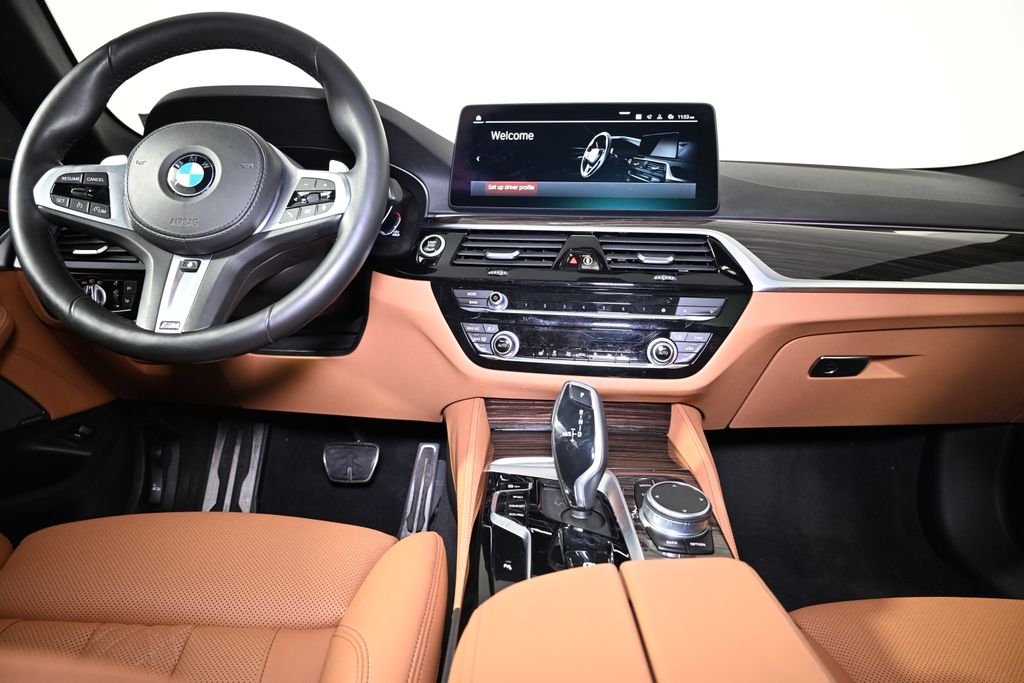 2022 BMW 5 Series 540i xDrive 16