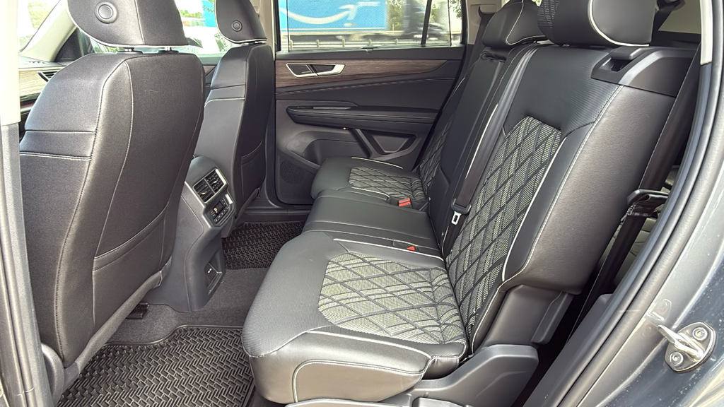 2025 Volkswagen Atlas