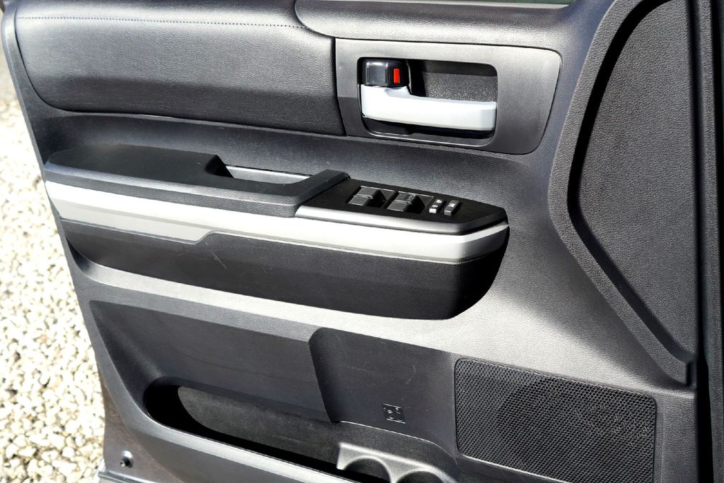 Used Car 2019 Toyota Tundra  Sr5 For Sale Under $35,000 In Taylor, Texas