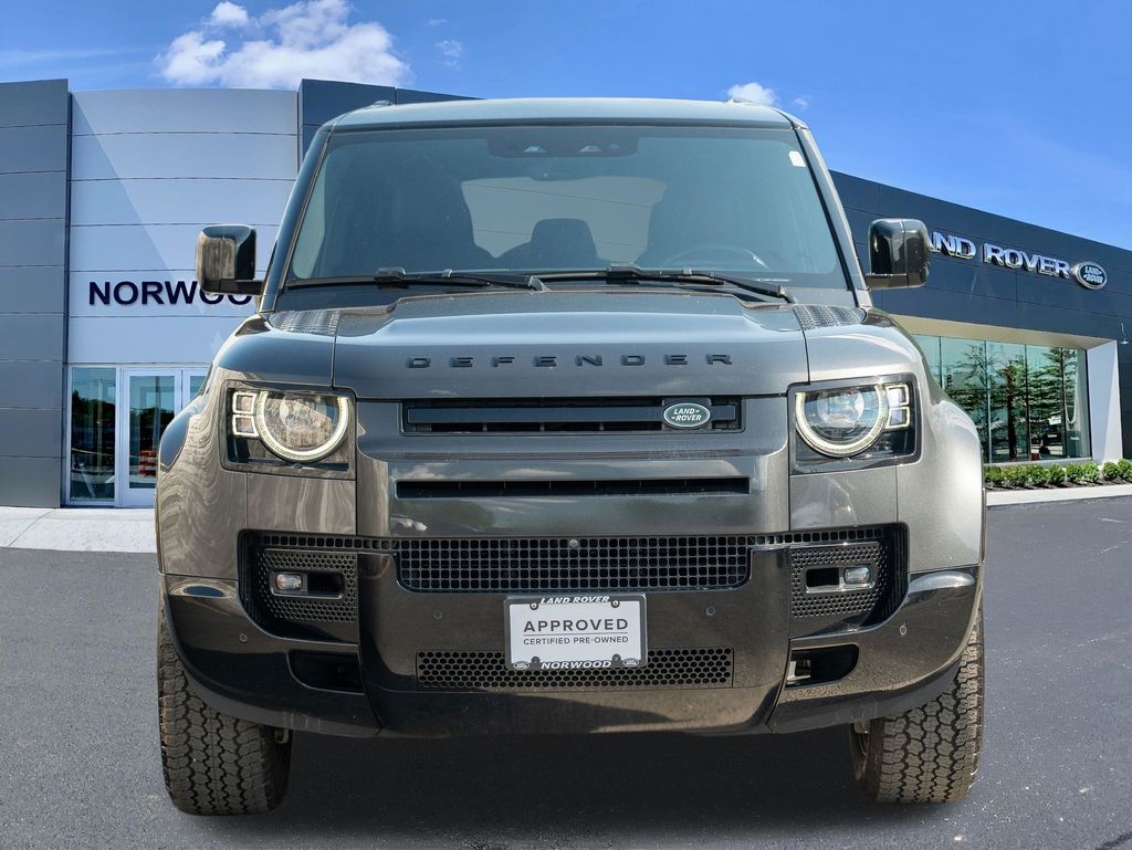 View vehicle photo 2