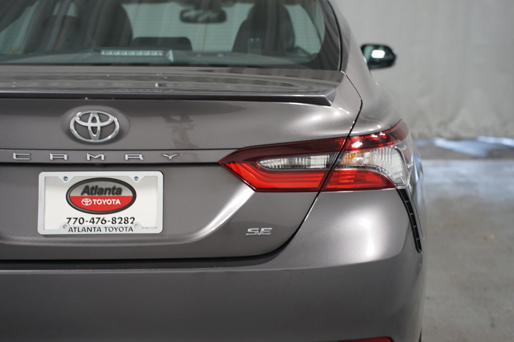 2022 Toyota Camry SE 10