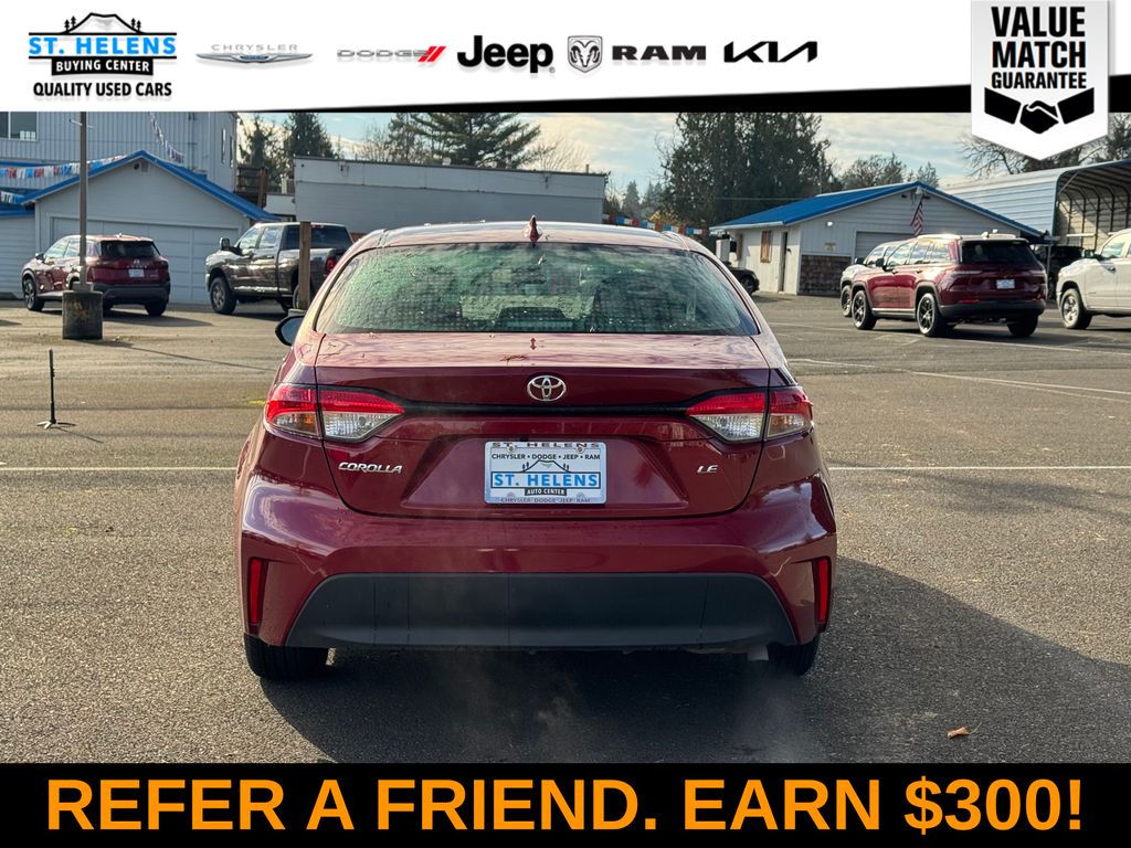 2024 Toyota Corolla LE photo 4