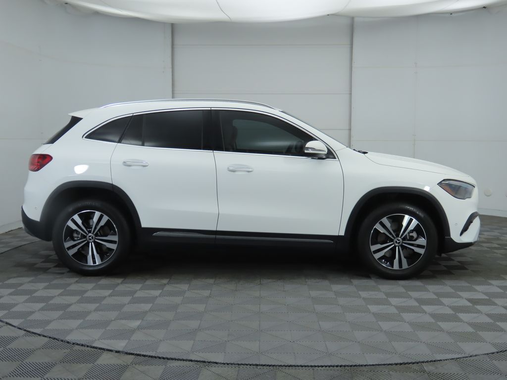 Thumbnail: 2025 Mercedes-Benz GLA - 4