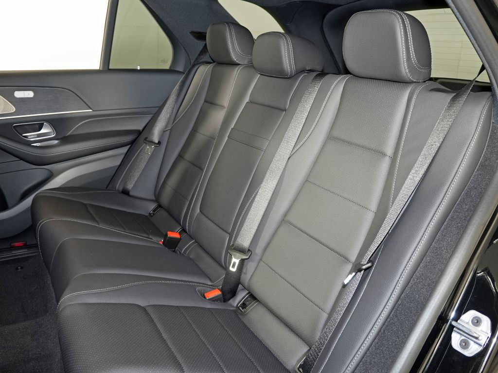 new 2026 Mercedes-Benz GLE car, priced at $71,680