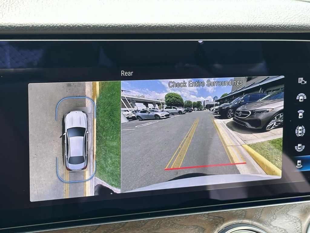 2022 Mercedes-Benz E-Class E 350 10