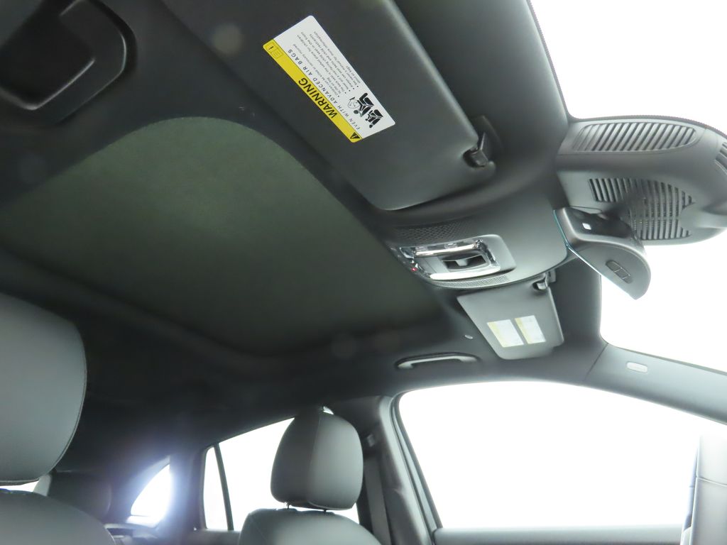 Thumbnail: 2025 Mercedes-Benz GLA - 18