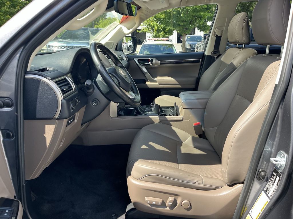 2021 Lexus GX GX photo