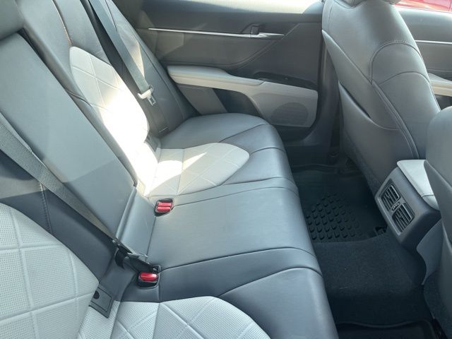 Thumbnail: 2018 Toyota Camry - 7