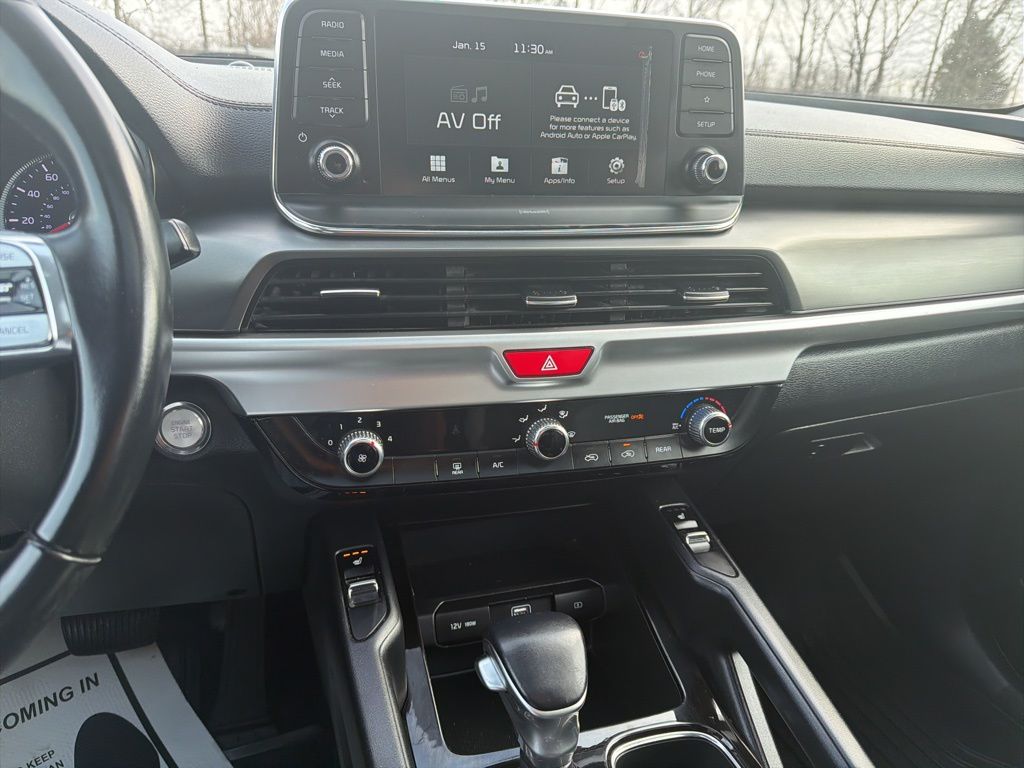 Thumbnail: 2020 Kia Telluride - 16