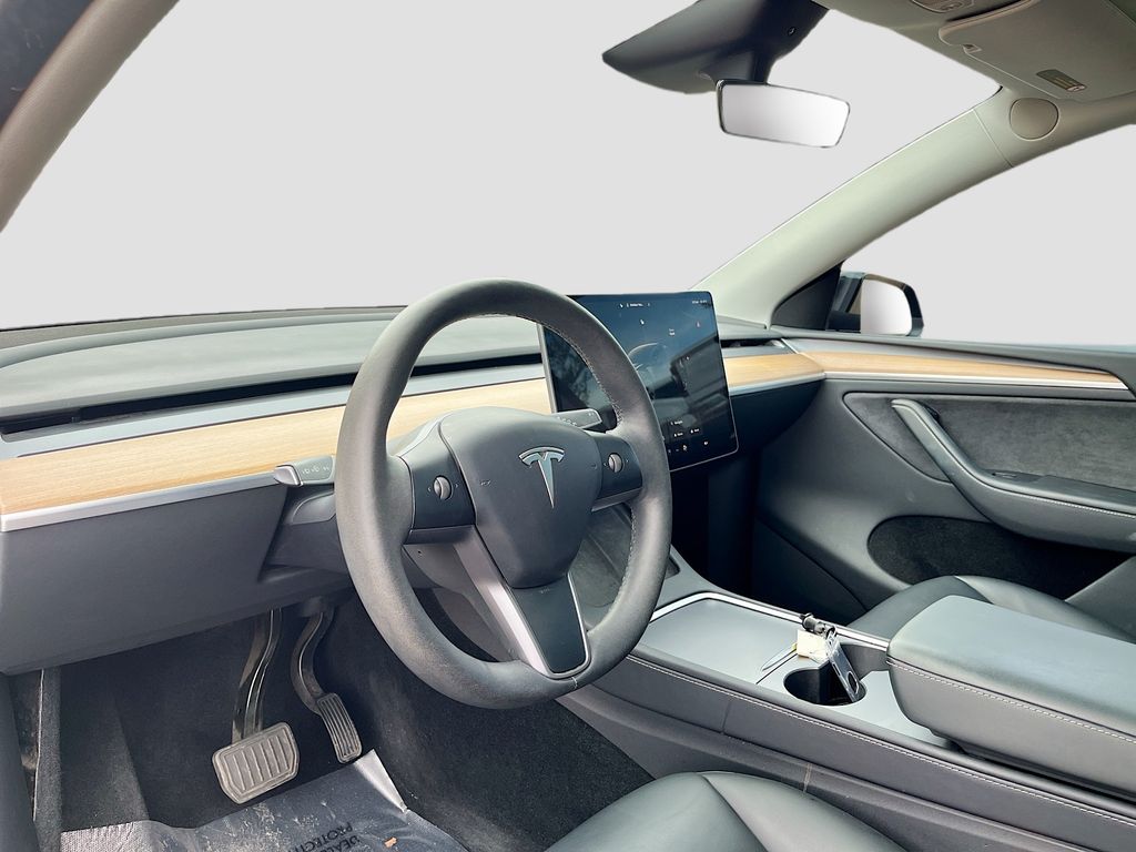 Used 2024 Black Tesla Long Range image 9