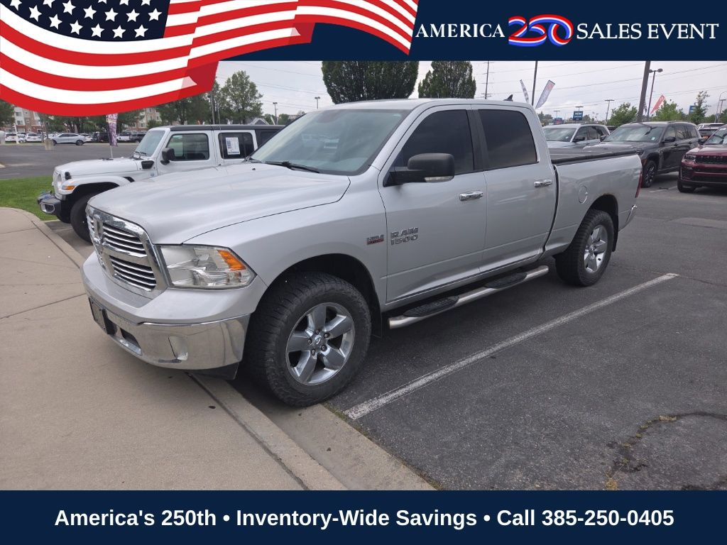 Bright Silver Clearcoat Metallic 2015 RAM 1500 Pickup Truck Four-Wheel Drive 8-Speed Automatic